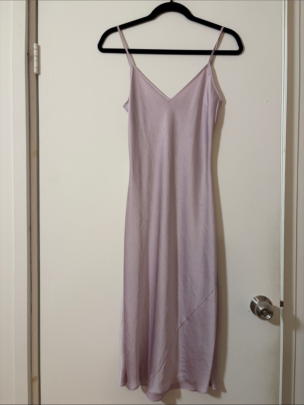 Wilfred Lavender Midi Slip Dress with Spaghetti Straps